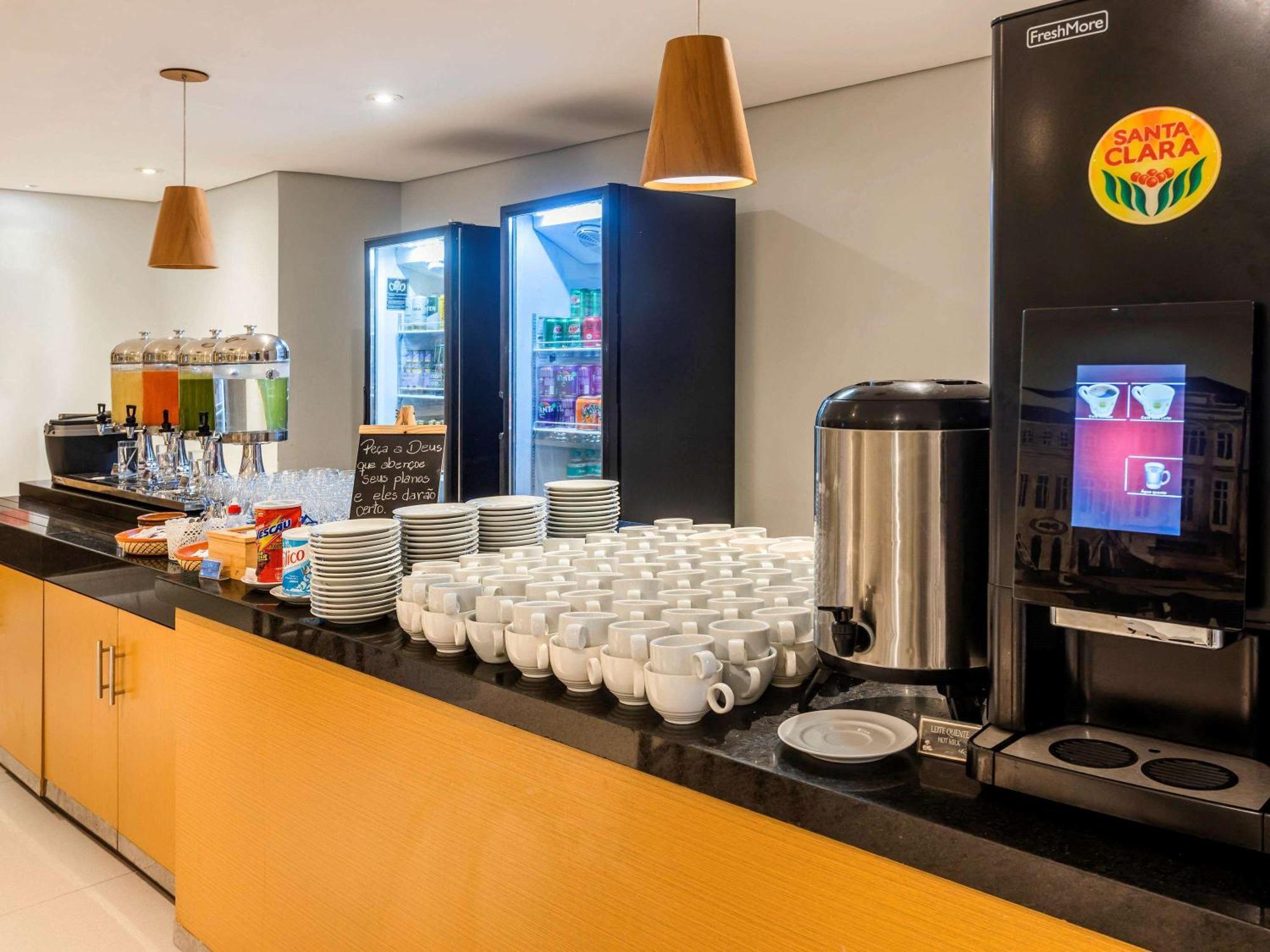 Ibis Styles Belem Hangar Zewnętrze zdjęcie