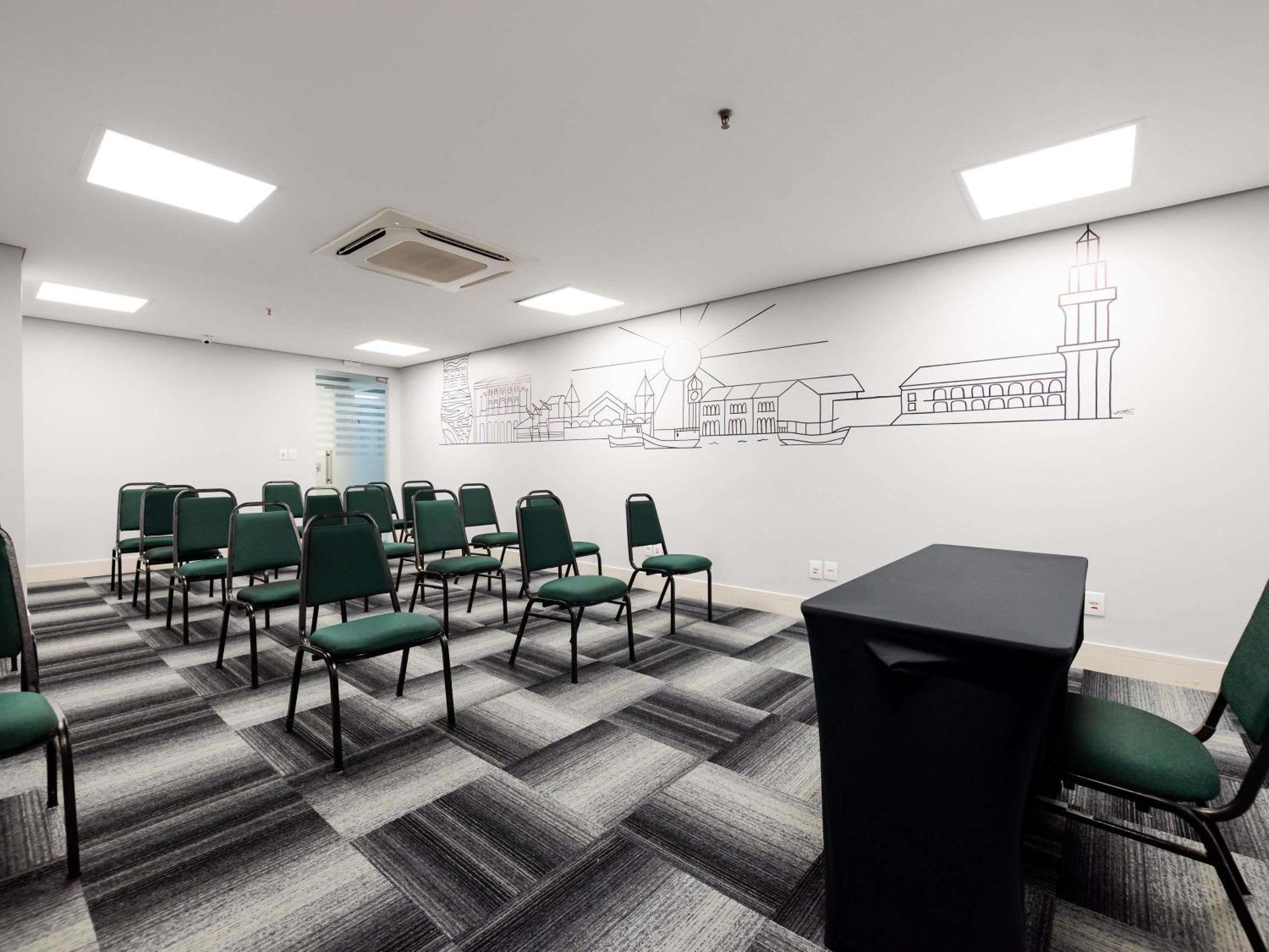 Ibis Styles Belem Hangar Zewnętrze zdjęcie